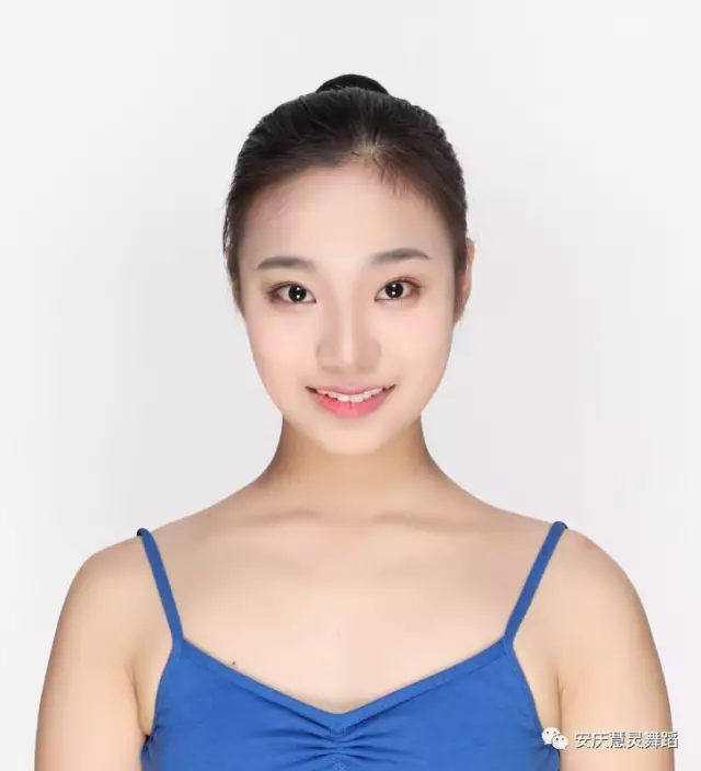 4.夏同学 华侨大学 研究生.webp.png